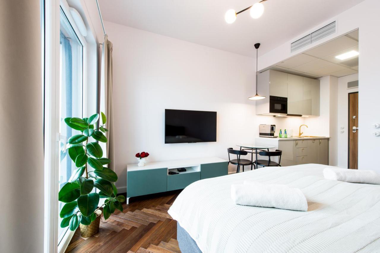 Marmo Apartments วอร์ซอ ภายนอก รูปภาพ